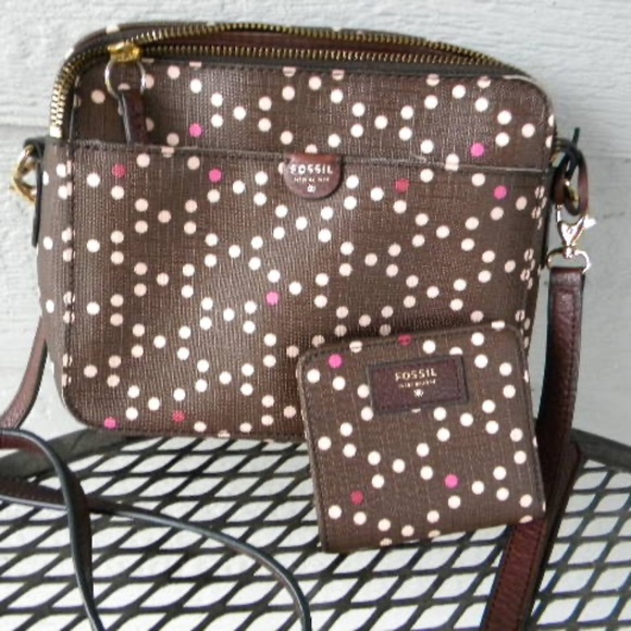 Fossil Crossbody purse and wallet - Picture 2 of 15
